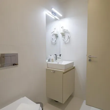 Martires Sweet Apts By Portocityhosts