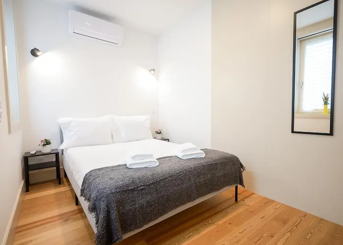 Martires Sweet Apts By Portocityhosts Πόρτο