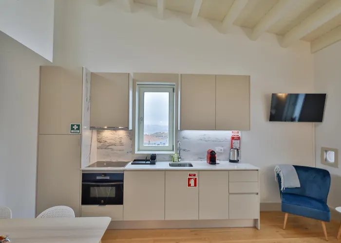 Martires Sweet Apts By Portocityhosts Πόρτο