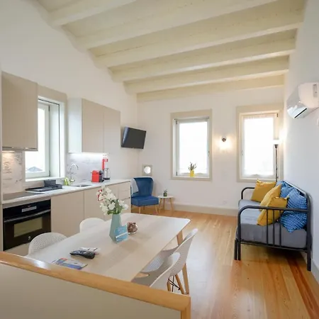 Martires Sweet Apts By Portocityhosts Lägenhet Oporto