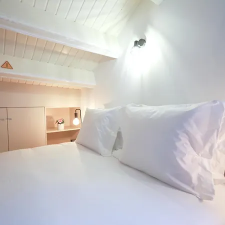 Martires Sweet Apts By Portocityhosts Lägenhet
