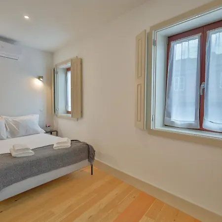 Martires Sweet Apts By Portocityhosts Lägenhet